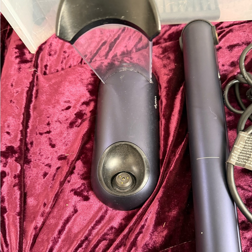 Dyson procession blue hair straightener